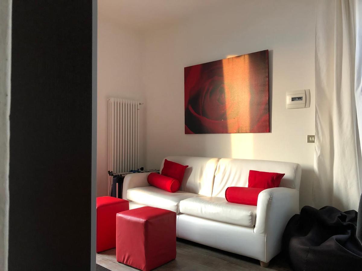 Apartment Claudia มัลเชซิเน ภายนอก รูปภาพ